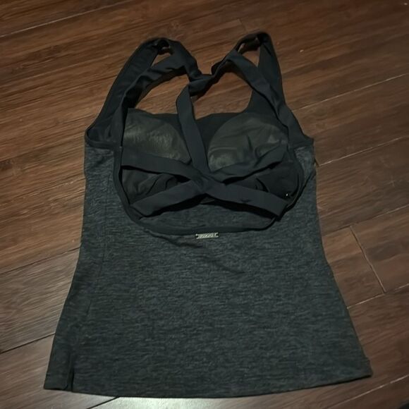 Black and Gray KORAL Workout Top - Size Medium Tank - Never Worn - Picture 5 of 5